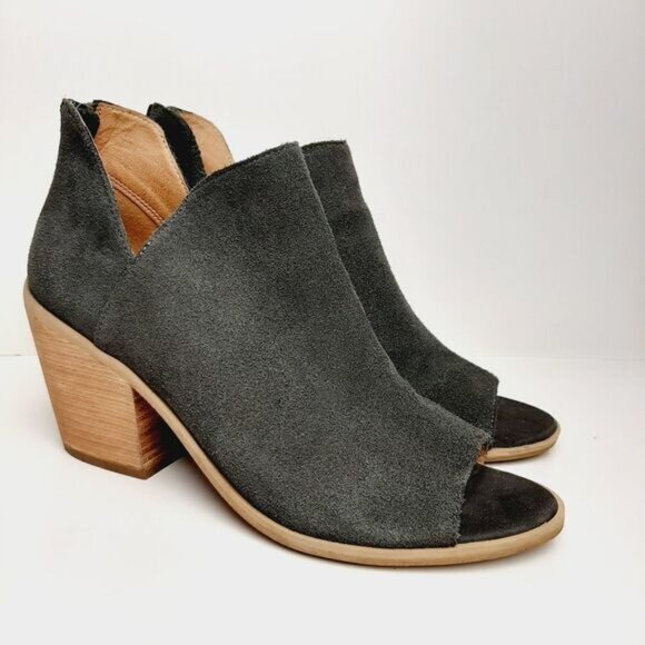 SUSINA | Carina Lea Genuine Suede Peep Toe Ankle Cut-Out Booties Sz 8.5 M - Picture 2 of 12